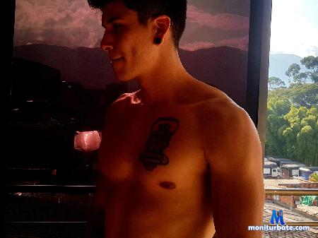 obito-t flirt4free performer Latin hot