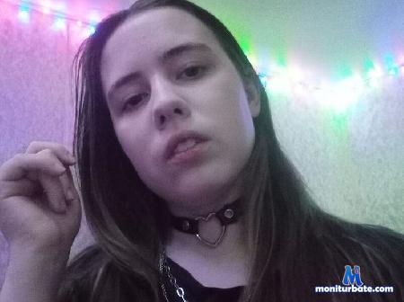 olive-candler flirt4free performer Smiles, vibes &amp; unforgettable moments