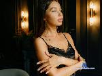 amelia-shiny flirt4free livecam show performer 