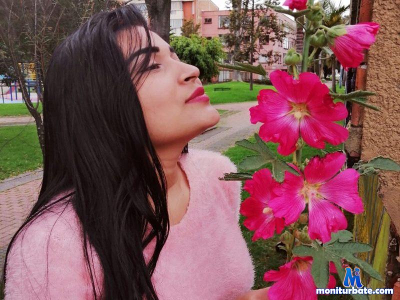 hanna-gil Flirt4free performer 