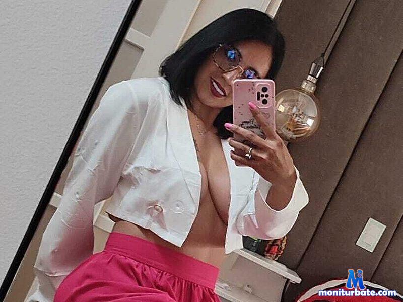zara-lunna Flirt4free performer Anal Double Penetration Nipple Biting Nipple Play Dirty Talk Butt Plug Cock Teasing Whip Cowboy/Cowgirl Spanking Cosplay Rimming Chastity Device