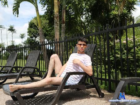 santiago-sant flirt4free performer LICK THE SCREEN. I DARE YOU