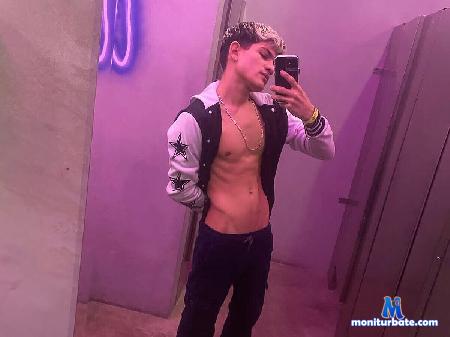 jessie-winters flirt4free performer Boy with great cock and desire to meet new people
