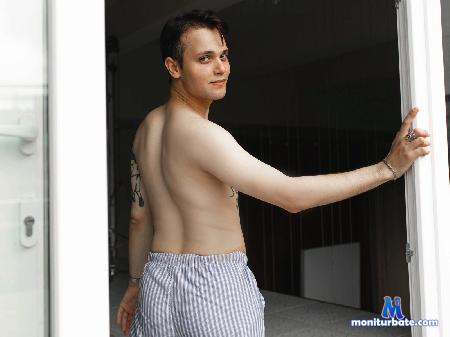 robert-conors flirt4free performer Happy to be here )