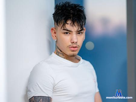 nigel-soul flirt4free performer New lad here to enjoy some sexy time with you