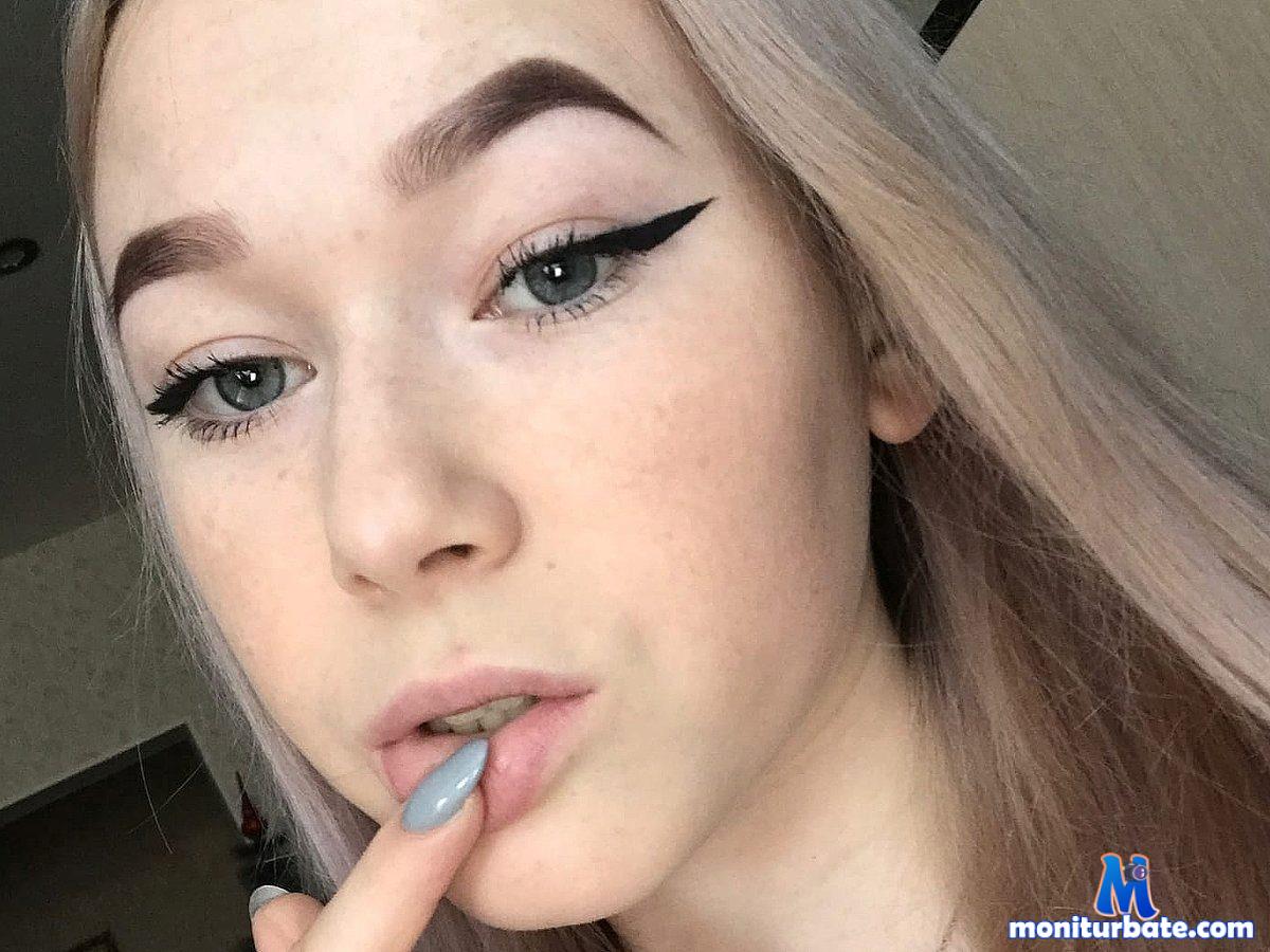 trina-duff Flirt4free performer Anal Feet Paddling/Spanking/Whips Face Sitting Legs Piercings and Tattoos Ass to Mouth Breast Play