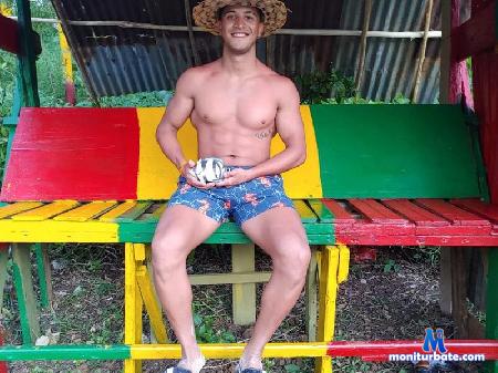 lucas-podolsky flirt4free performer hot guys
