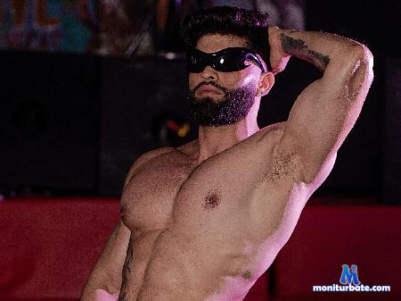 riky-star flirt4free performer Big, strong.and ready to give you what you want.