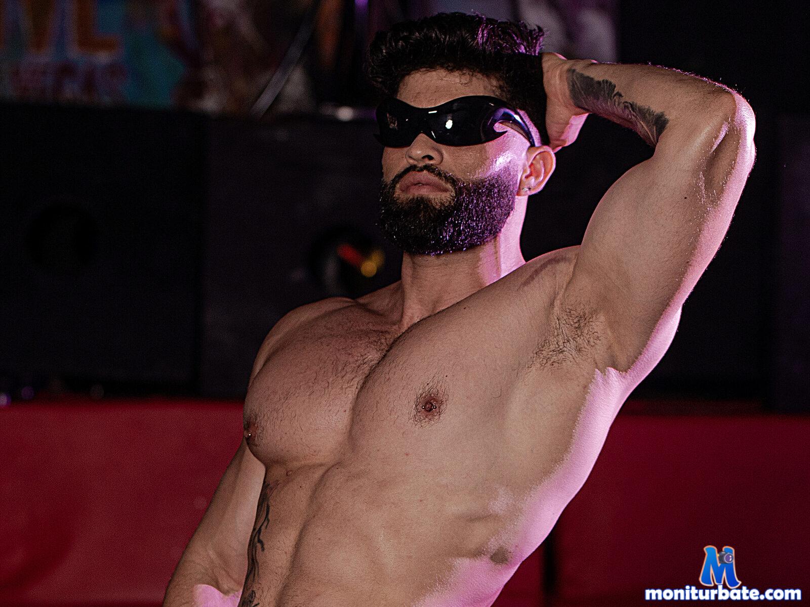 riky-star Flirt4free performer 