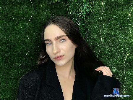 elswyth-chesser flirt4free performer Hi sweet! we want play! Play with us pls!