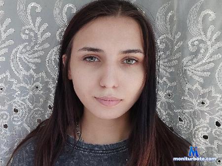 marya-speaker flirt4free performer Hi sweet! we want play! Play with us pls!