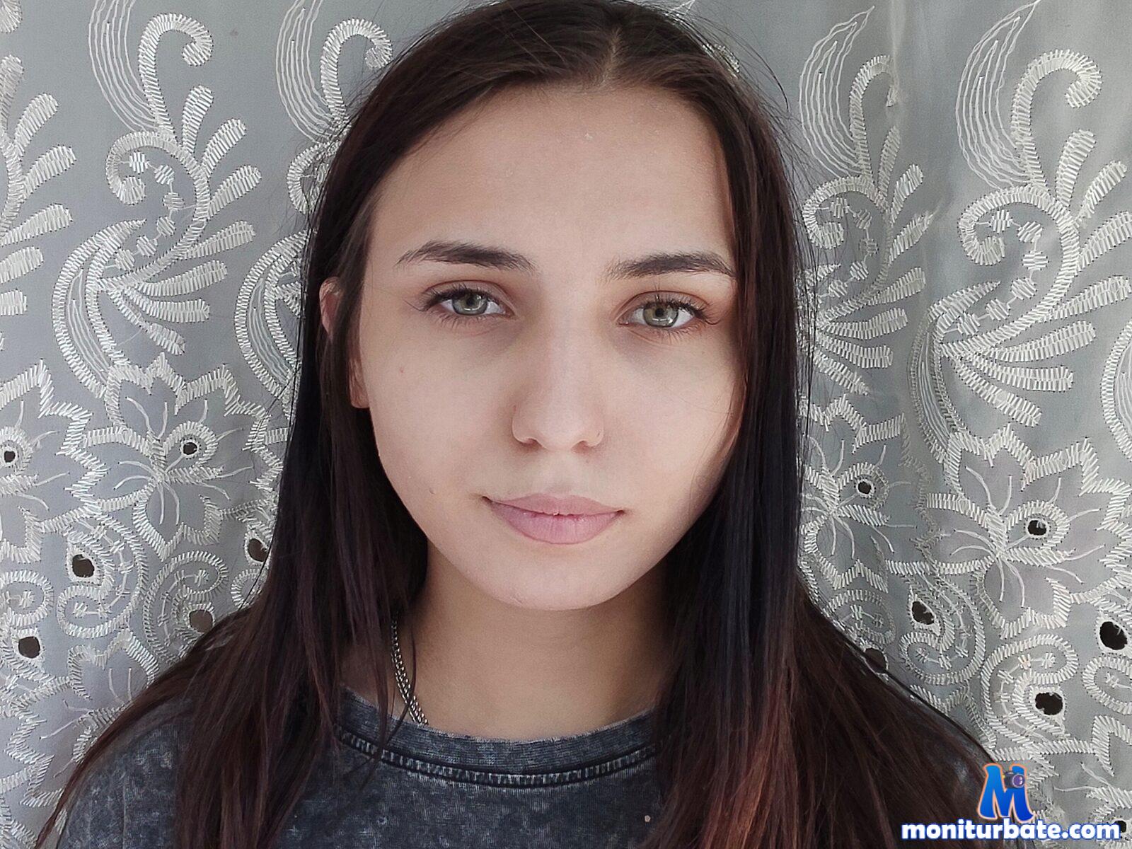 marya-speaker Flirt4free performer 