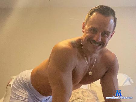 dean-boy flirt4free performer The Infamous Dean Coxx 