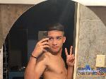 guido-diaz flirt4free livecam show performer I love traveling and seeing places and capturing them forever with my vision.