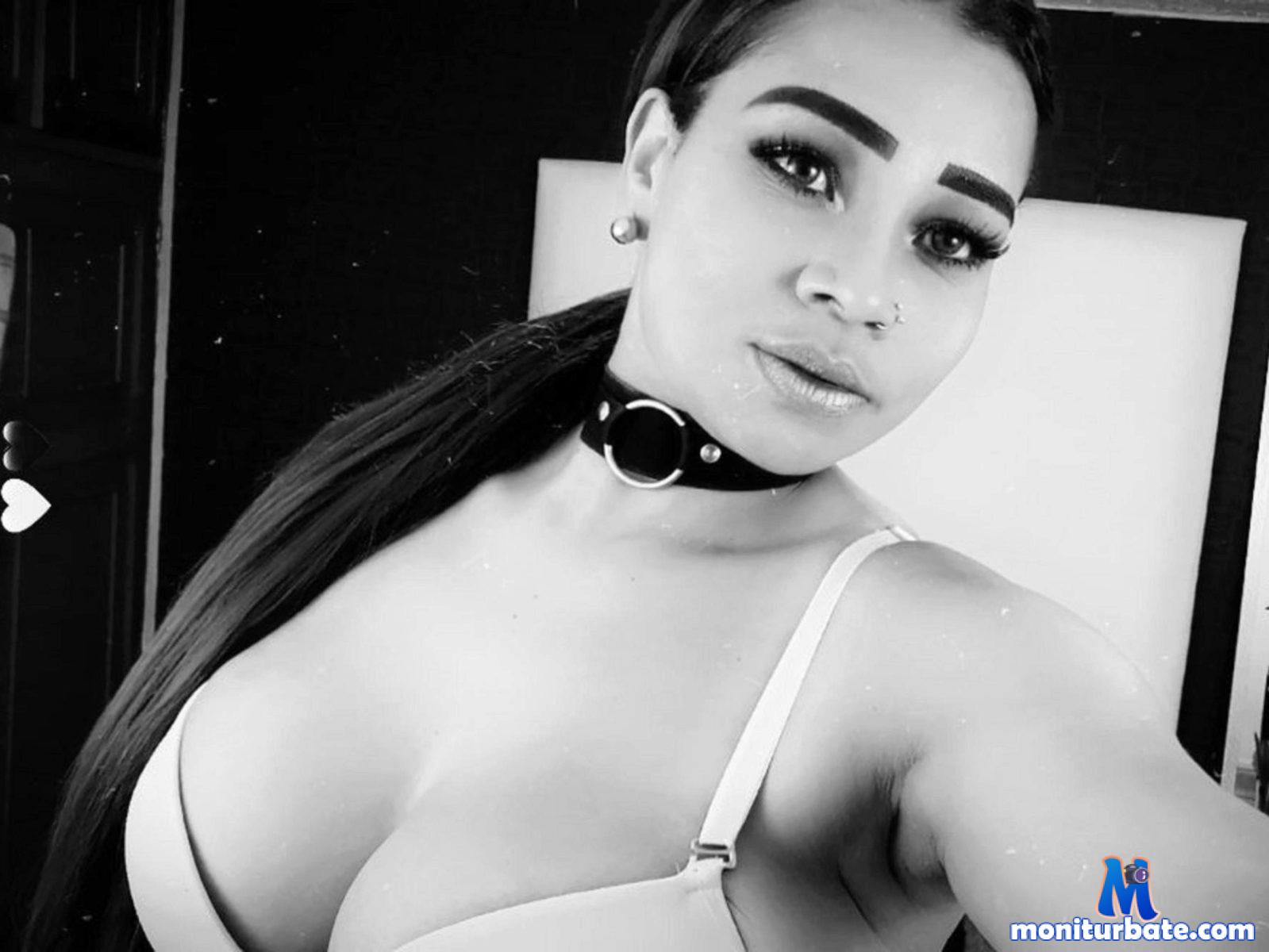 scarlett-natashaa Flirt4free performer Anal Feet Nipple Biting Nipple Play Role Play/Costumes Boss / Secretary Dirty Talk Doctor / Nurse French Maid/Client Student/Teacher Vibrator Cock Teasing Whip Piercings and Tattoos Anal Beads Strap-on