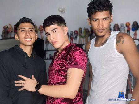 farid-villalobos-and-aiden-smithh-and-tyron-oramas flirt4free performer HELLO GUYS WELCOME PSALA RICO WITH US