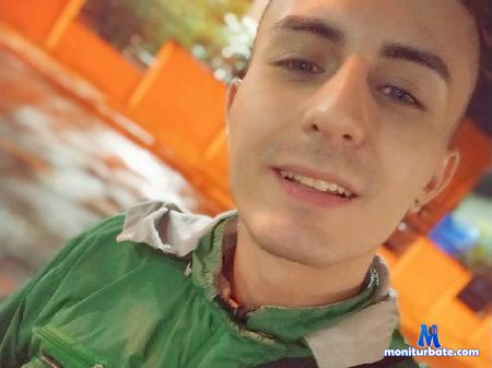 tomy-cumxx flirt4free performer DANCE IS MY LIFE.