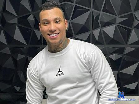 jansel-w flirt4free performer the sexiest boy in the world, here, come and enjoy.