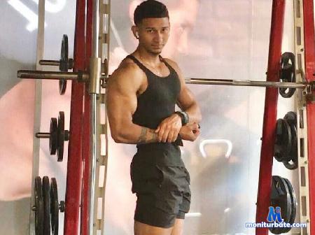 jacksson-big flirt4free performer Difficulties often prepare ordinary people for an extraordinary destination.