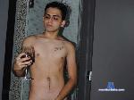 edwar-bunhend flirt4free livecam show performer Hot latin guy for you, as a friend or you decide. ;)
