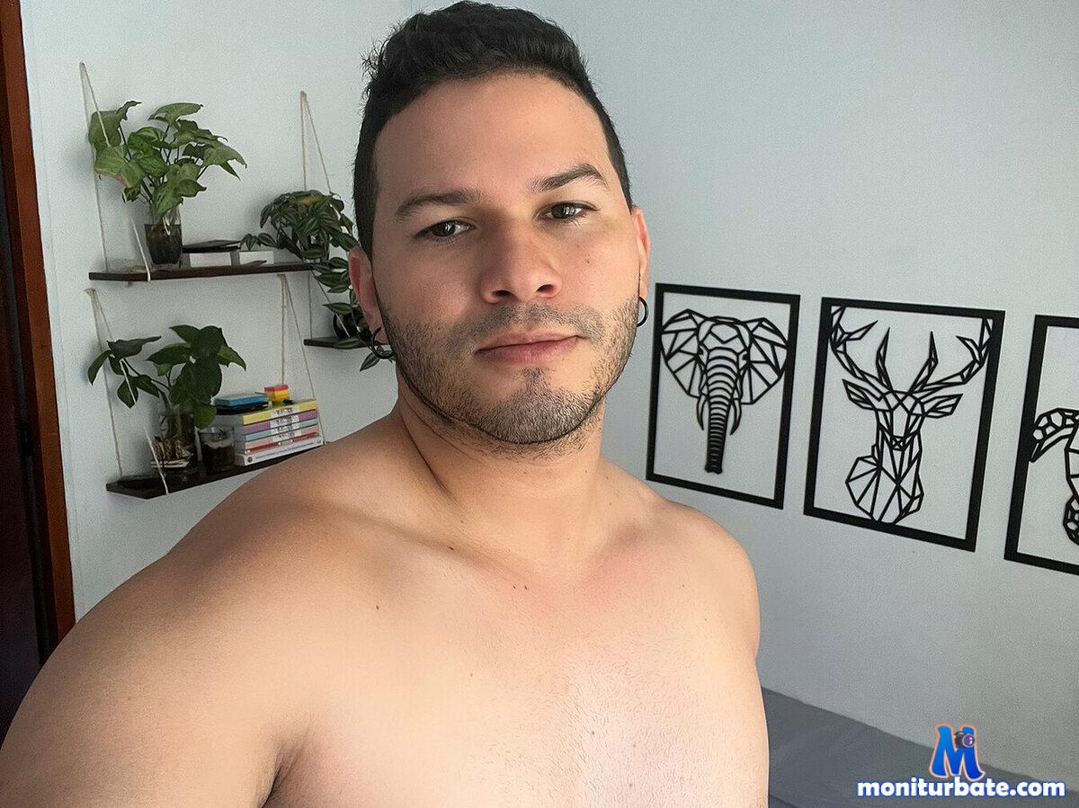 tim-mora Flirt4free performer 