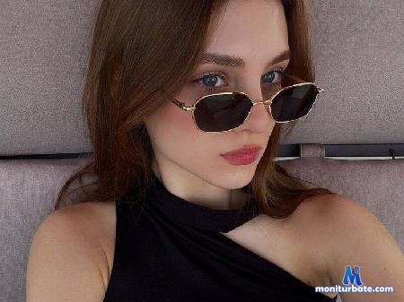 moonlight-maya flirt4free performer #skinny #new #shy #babyface #smalltits #cute 