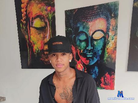 malcolm-clark flirt4free performer deseo que disfrutes con mi compañía, que desees conocerme y me incites a conocer tus gustos y sue