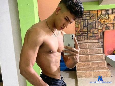 oskar-ford flirt4free performer fun, sensuality and excitement you will find it here with me. !