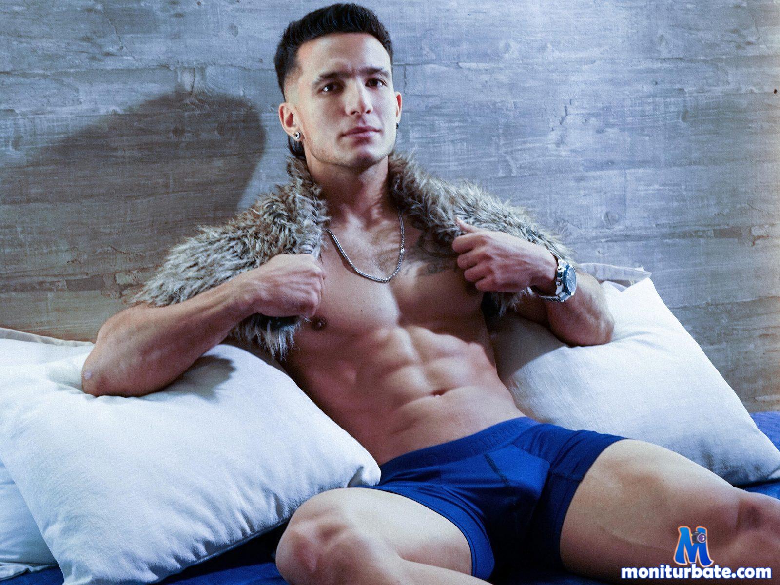 pablo-rivero Flirt4free performer Feet Cum Eating Handcuffs Whip Discipline Bad Cop/Good Cop Legs Piercings and Tattoos Tickler Tickling Smoking Exhibitionism Muscle Worship