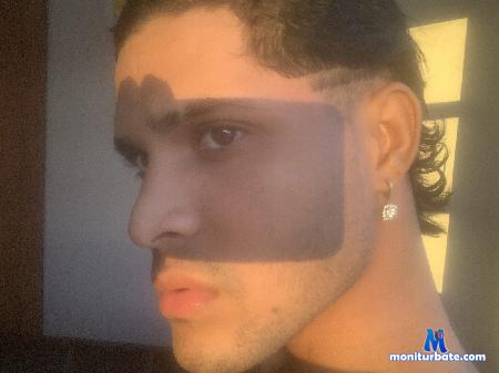 owen-dark flirt4free performer I will dominate all your senses and own all your pleasure