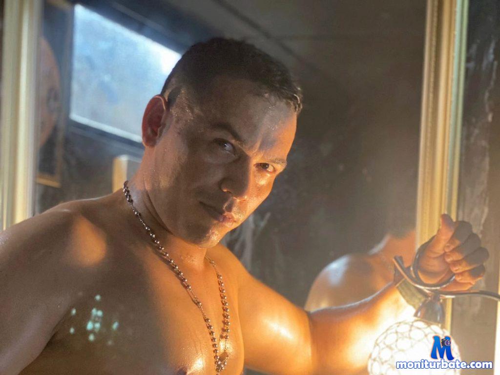 grey-stuar Flirt4free performer 