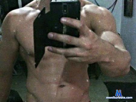 bubba-jr flirt4free performer HOMBRE CON CUERPO FINET