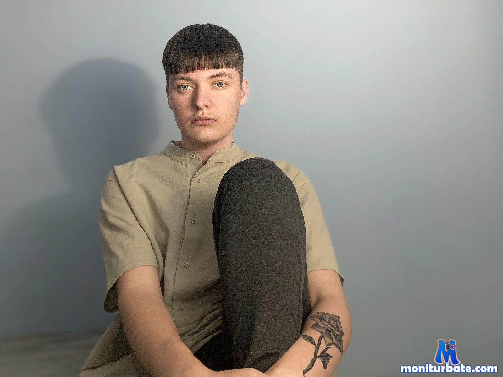 lewis-ryan Flirt4free performer 