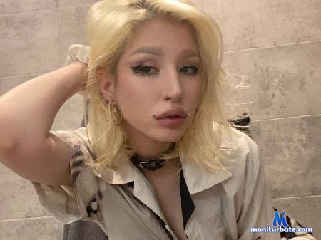 sally-cha flirt4free performer Hey hey ^^ I am new here, lets have fun ;) 