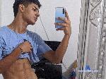 ryan-rey flirt4free livecam show performer Cachondo, musculoso y bonito ; un moreno no encontrado