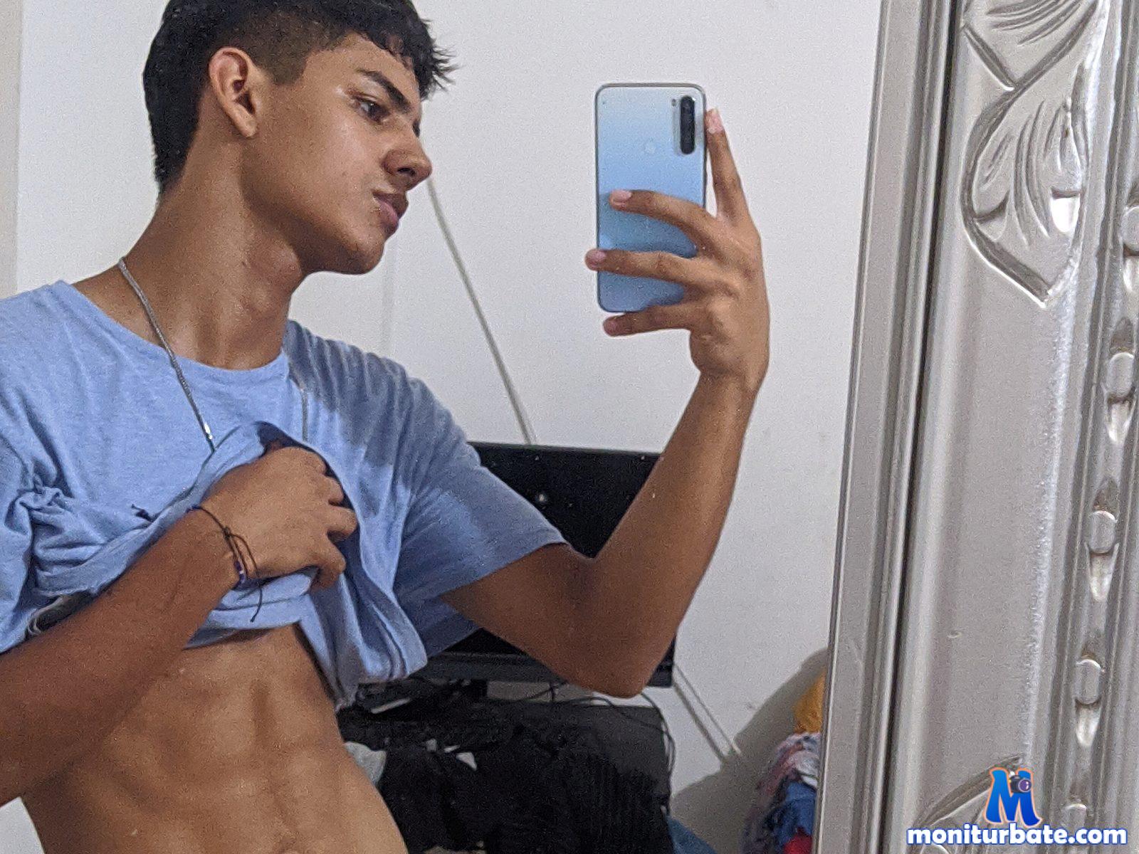 ryan-rey Flirt4free performer Nipple Biting Service Worker/Housewife Domination Whip Bad Cop/Good Cop Tickler Spanking Smoking Rimming Exhibitionism Armpit