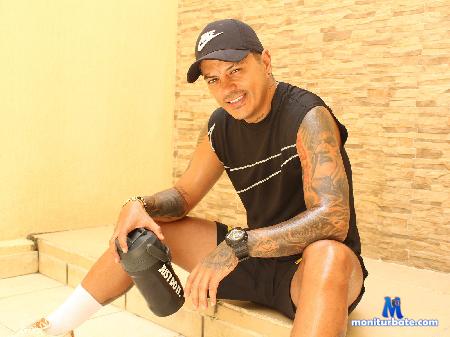 maxi-hall flirt4free performer Always willing and ready to please you