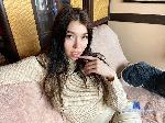 carry-berry flirt4free livecam show performer I do not want to sleep, let's talk about your desires