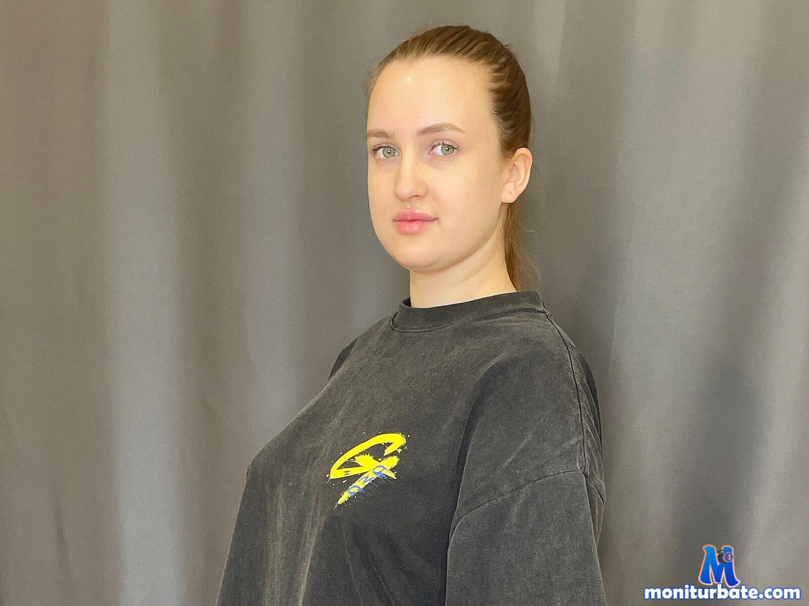 thea-fairfax Flirt4free performer 