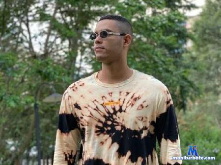 miguel-angel-valencia flirt4free performer relax, Be yourself when you be with me!