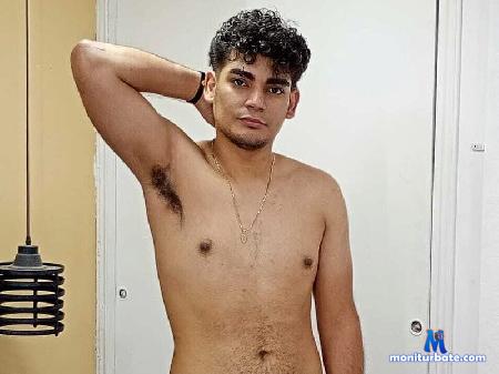 miller-alonzo flirt4free performer humble, calm, honest. I love long conversations.