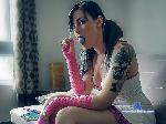 genny-rock flirt4free livecam show performer Mistress looking for Slaves, Subs and Sissies