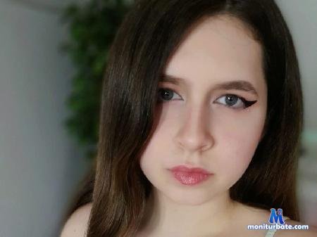 lisa-kissa flirt4free performer #russian #student #lovense #tits #butt #curvy #dildo #skirt #brunette #shaved #striptease