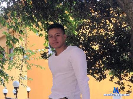 aitoralem-s flirt4free performer MUSCLE BIG COCK 