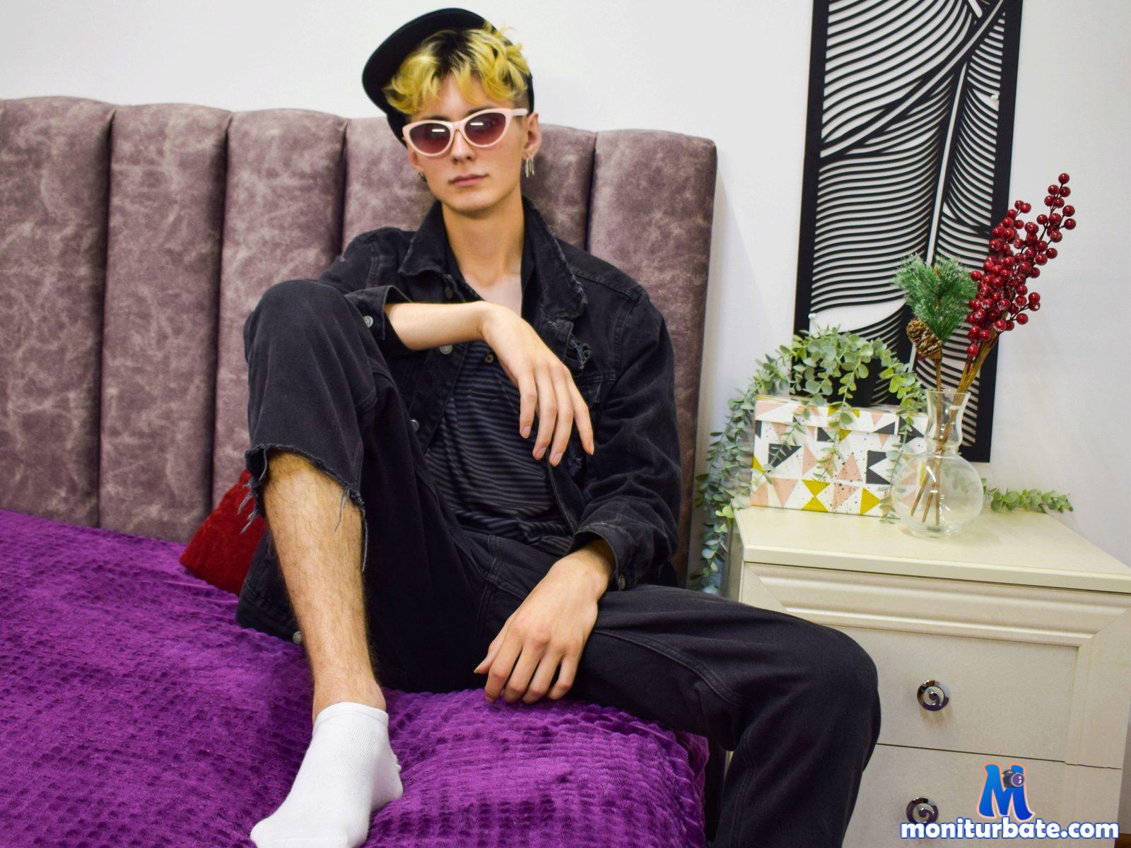 sam-klein Flirt4free performer Feet Nipple Play Paddling/Spanking/Whips Submission Boss / Secretary Dirty Talk Doctor / Nurse Master / Slave Student/Teacher Jerk off Instruction Sugar Daddy Bad Cop/Good Cop Legs Piercings and Tattoos Cheerleader/Jock Cowboy/Cowgirl Tickling Smoking Pirate/Captive
