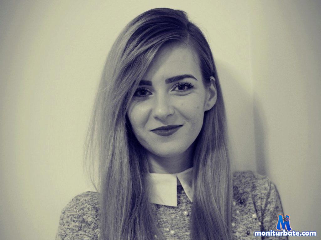 kate-coles Flirt4free performer Feet Nipple Play Doctor / Nurse Vibrator Domination Stockings/Panty Hose Sugar Daddy Slaves Legs Spanking Breast Play Wet and Messy
