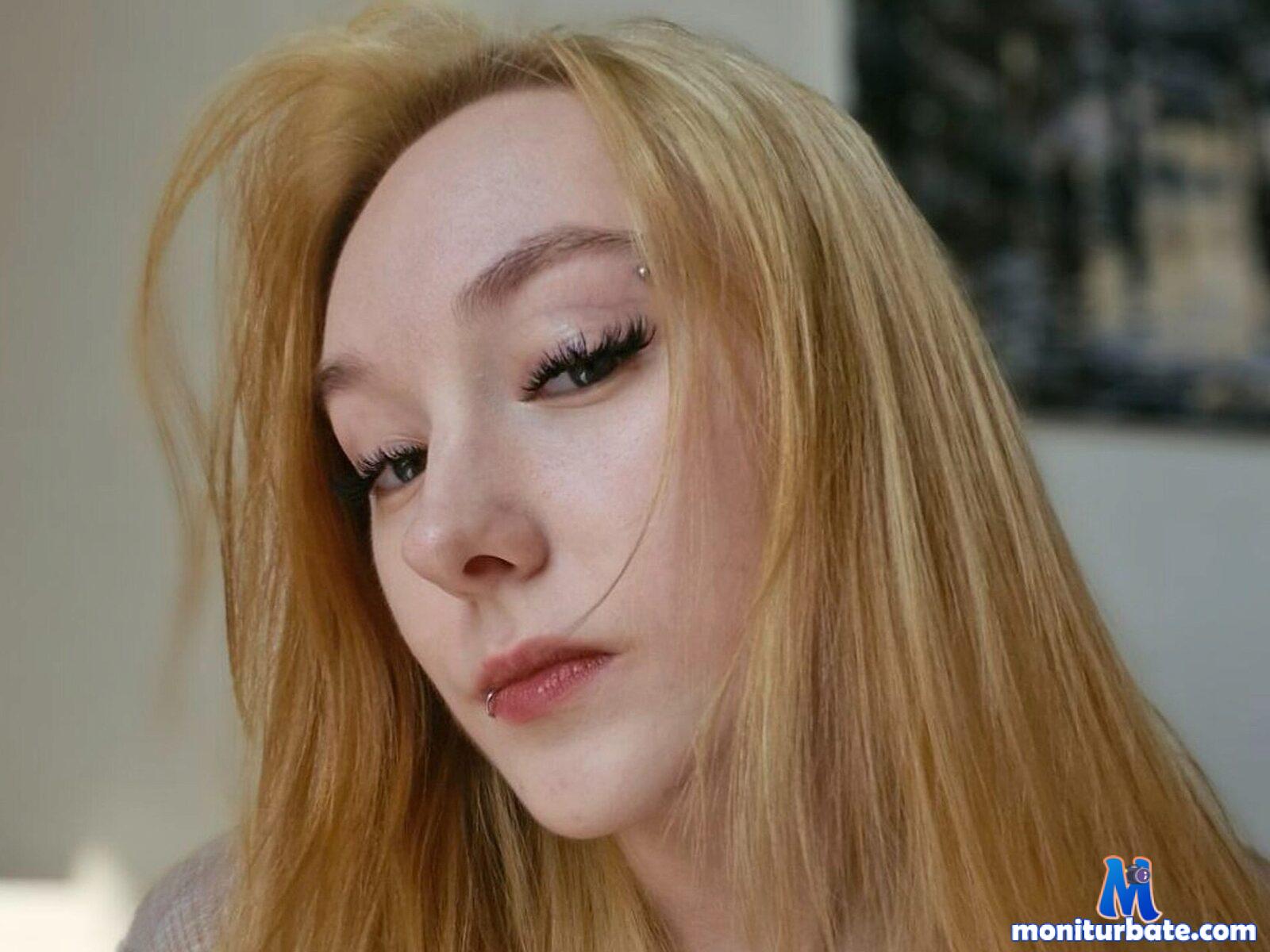 carmelita-oakeson Flirt4free performer 