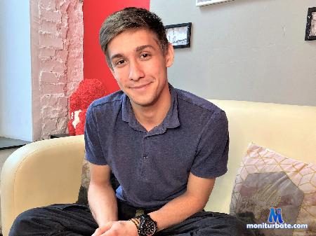 lucifer-mars flirt4free performer Hi baby, I'm a hot guy in a playful mood, wanna play with me?