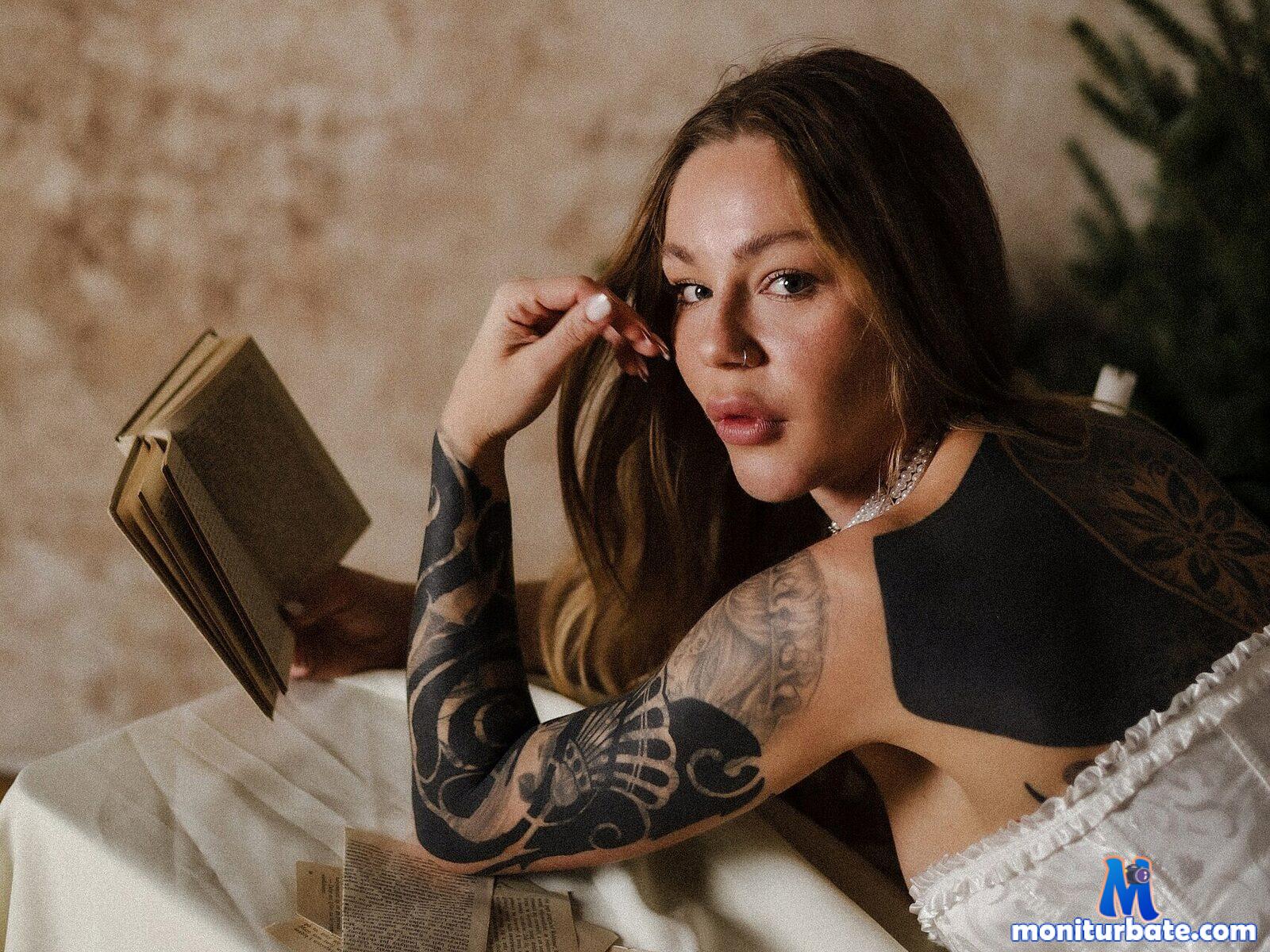 maluna-moon Flirt4free performer Feet Small Penis Humiliation Master / Slave Vibrator Domination Stockings/Panty Hose Teasing Whip Discipline Slaves Piercings and Tattoos Findom
