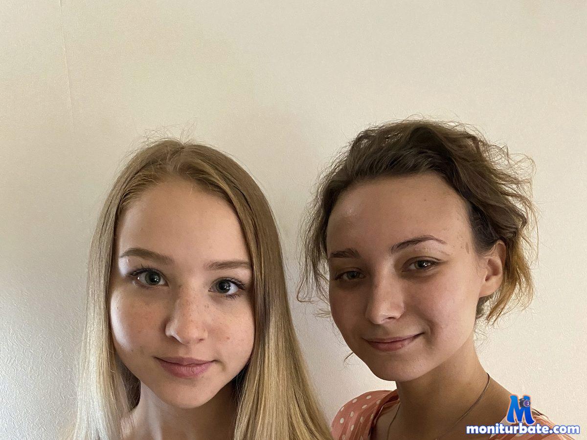 megan-richard-and-louise-simmons Flirt4free performer 